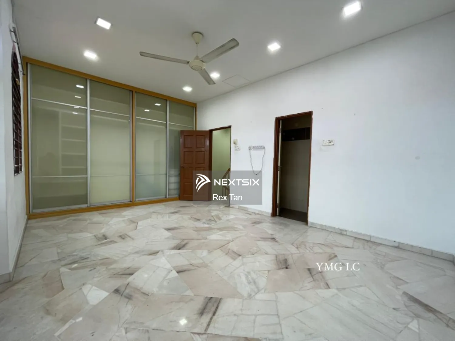 2-sty Terrace/Link House For Sale in Klang Selangor - Image 11