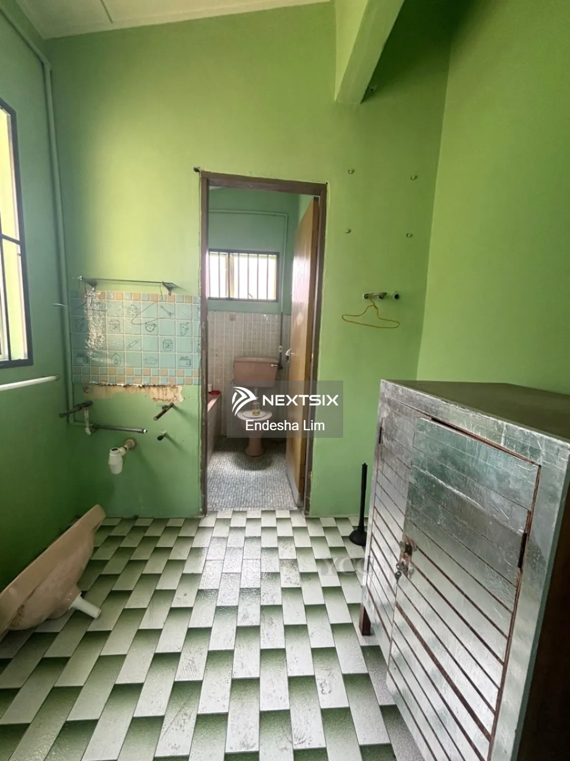 Bungalow For Sale in Klang Selangor - Image 8