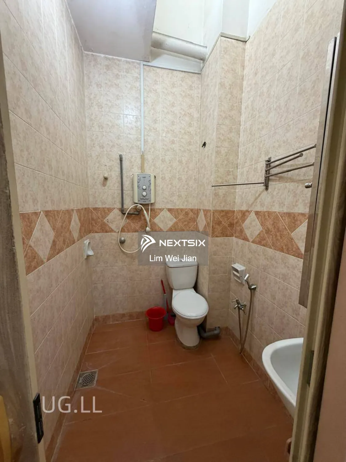 2-sty Terrace/Link House For Sale in Bandar Bukit Tinggi Selangor - Image 11