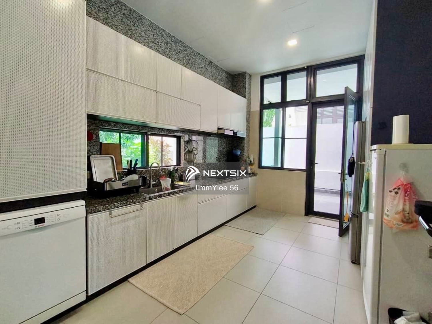 Bungalow For Sale in Permas Jaya Johor - Image 6