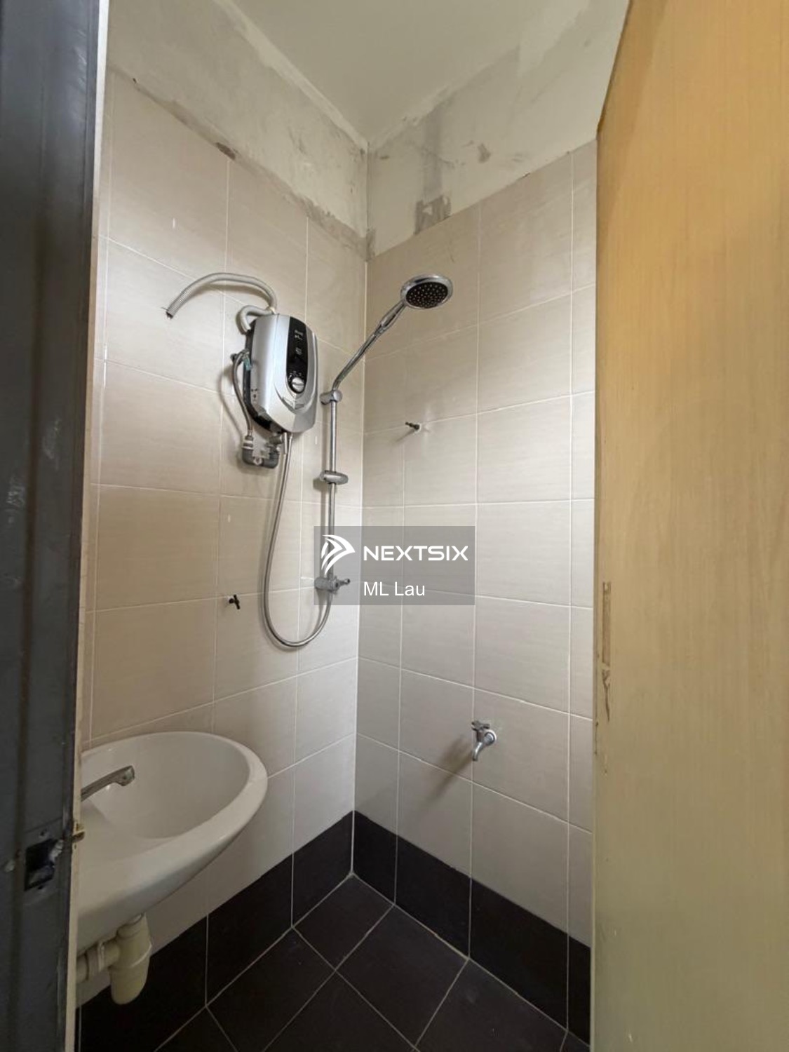 Bungalow For Sale in Jalan Klang Lama Wilayah Persekutuan Kuala Lumpur - Image 8