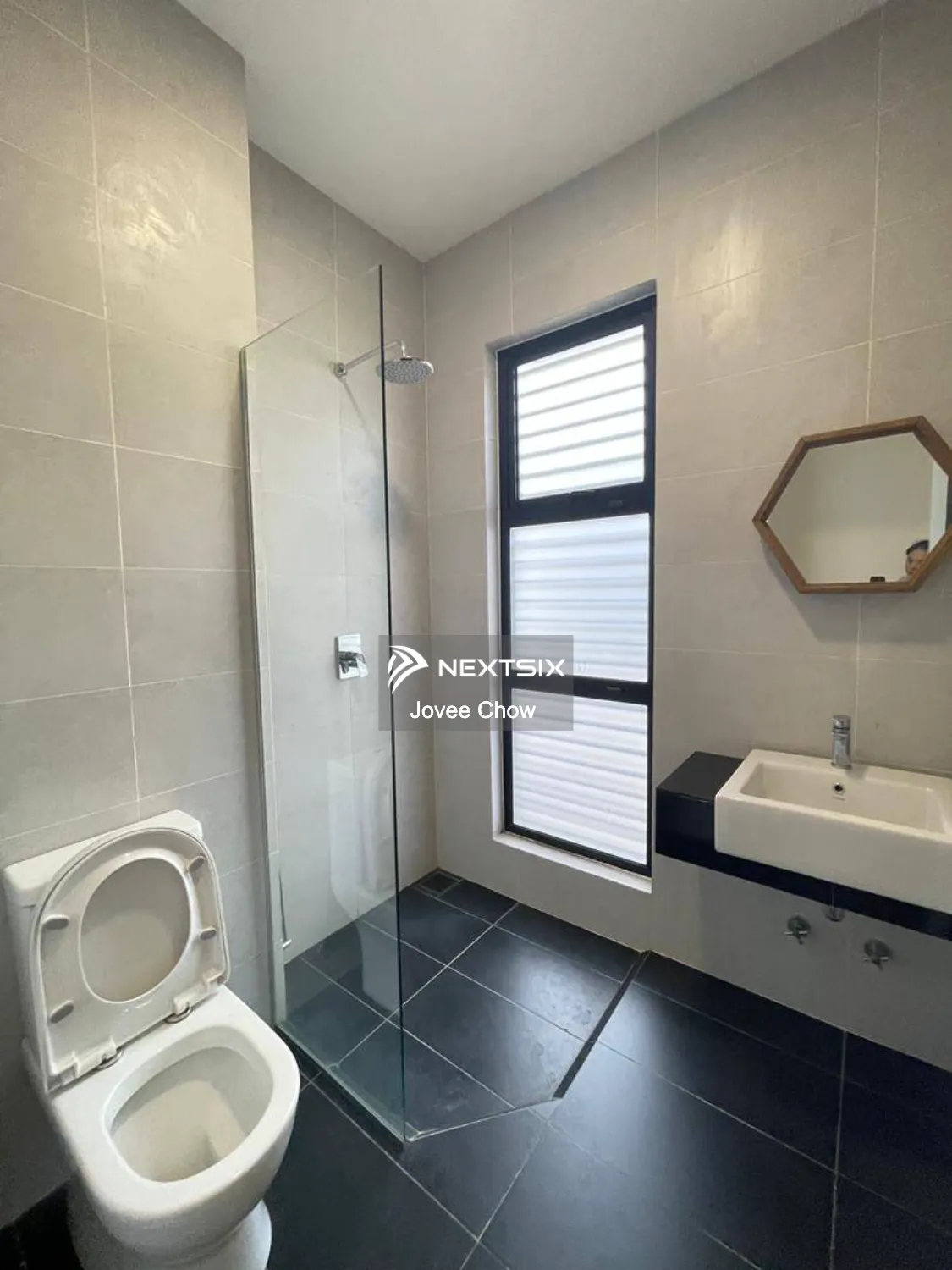 Semi-detached House For Rent in Setia Alam Selangor - Image 24