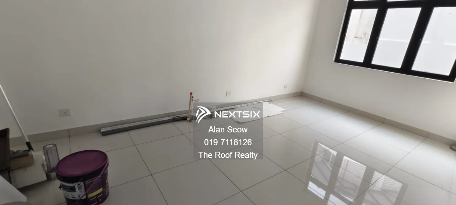 Semi-detached House For Sale in Bandar Kinrara Selangor - Image 15