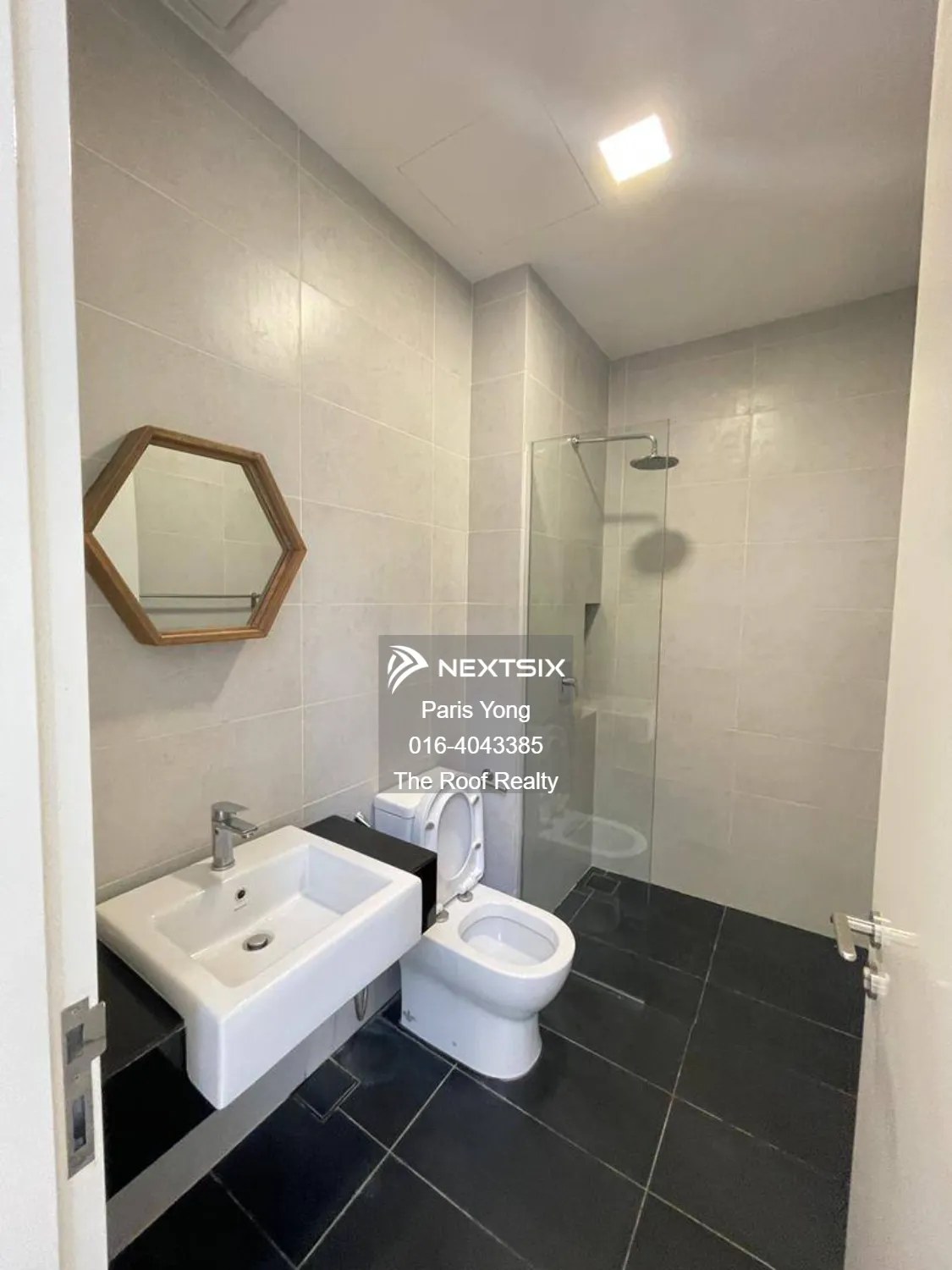 Semi-detached House For Rent in Setia Alam Selangor - Image 11