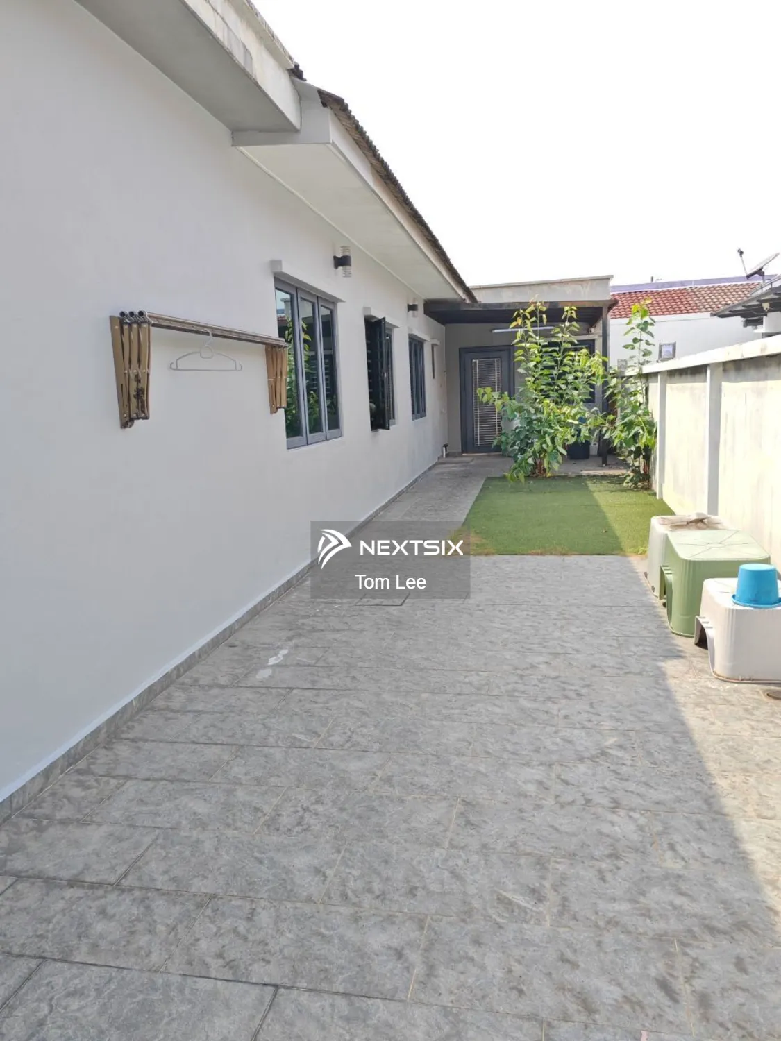 Semi-detached House For Sale in Klang Selangor - Image 2
