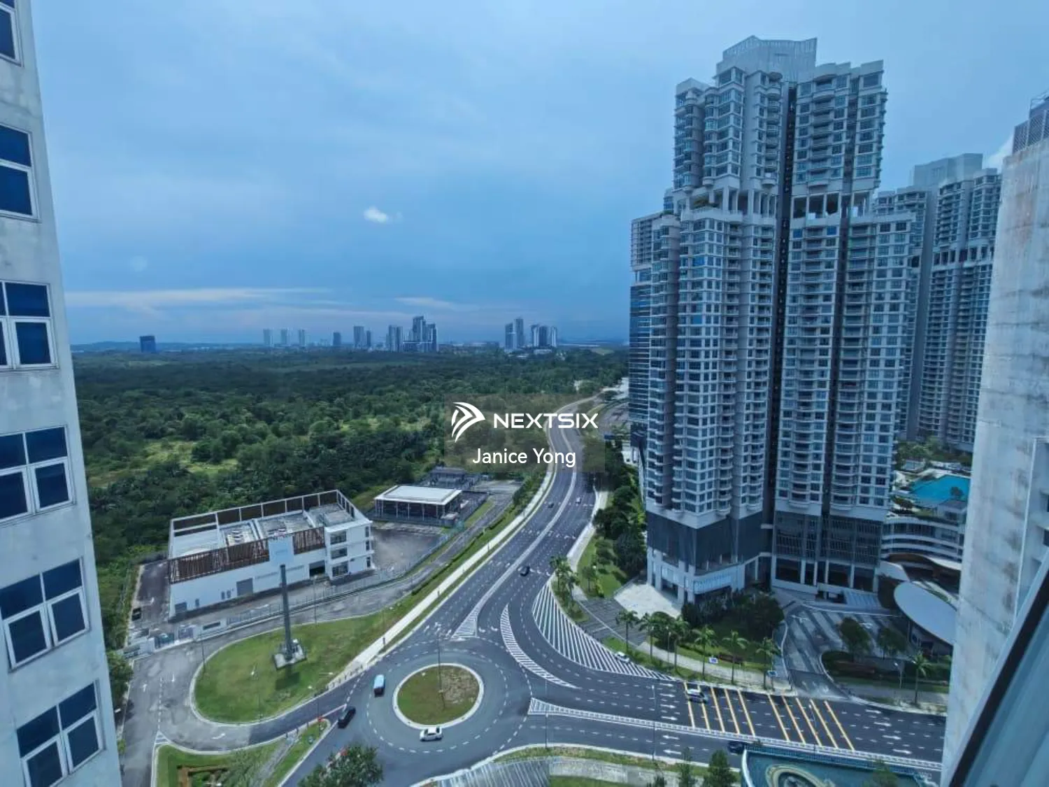 Serviced Residence For Rent in Puteri Harbour Johor - Image 10