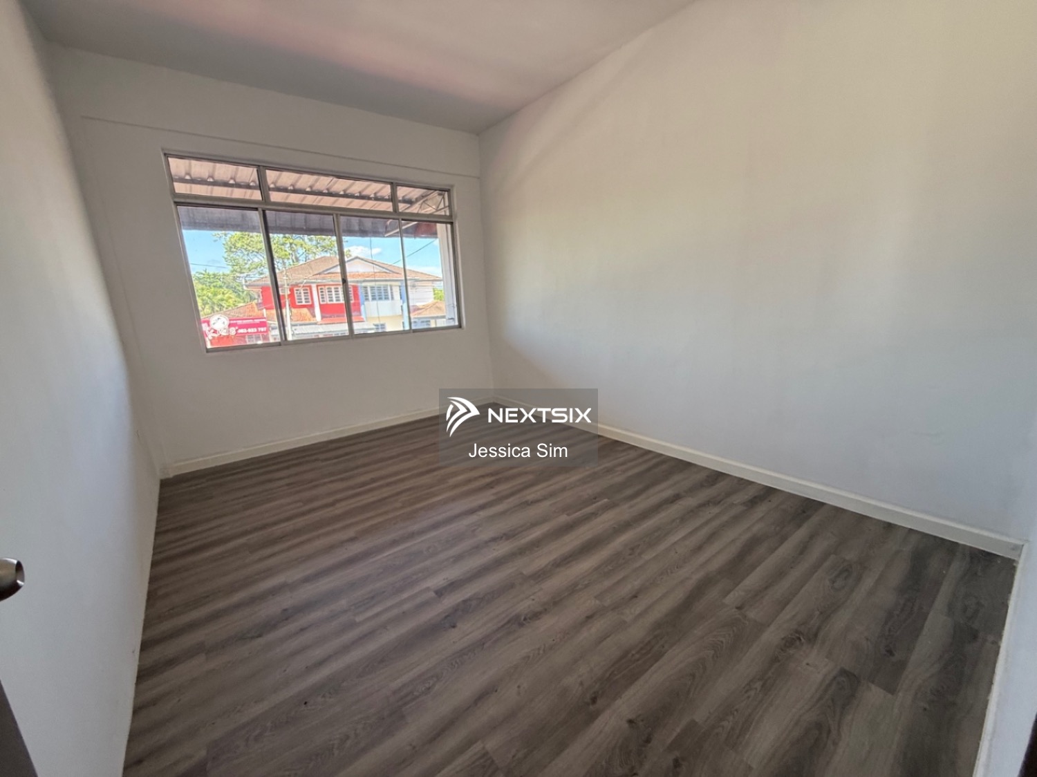 Semi-detached House For Sale in Kuching Sarawak - Image 12