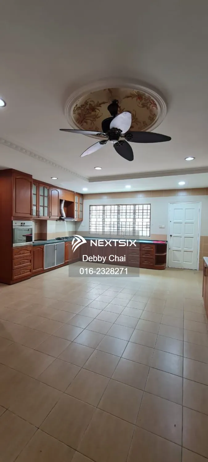 2.5-sty Terrace/Link House For Sale in Bandar Puteri Puchong Selangor