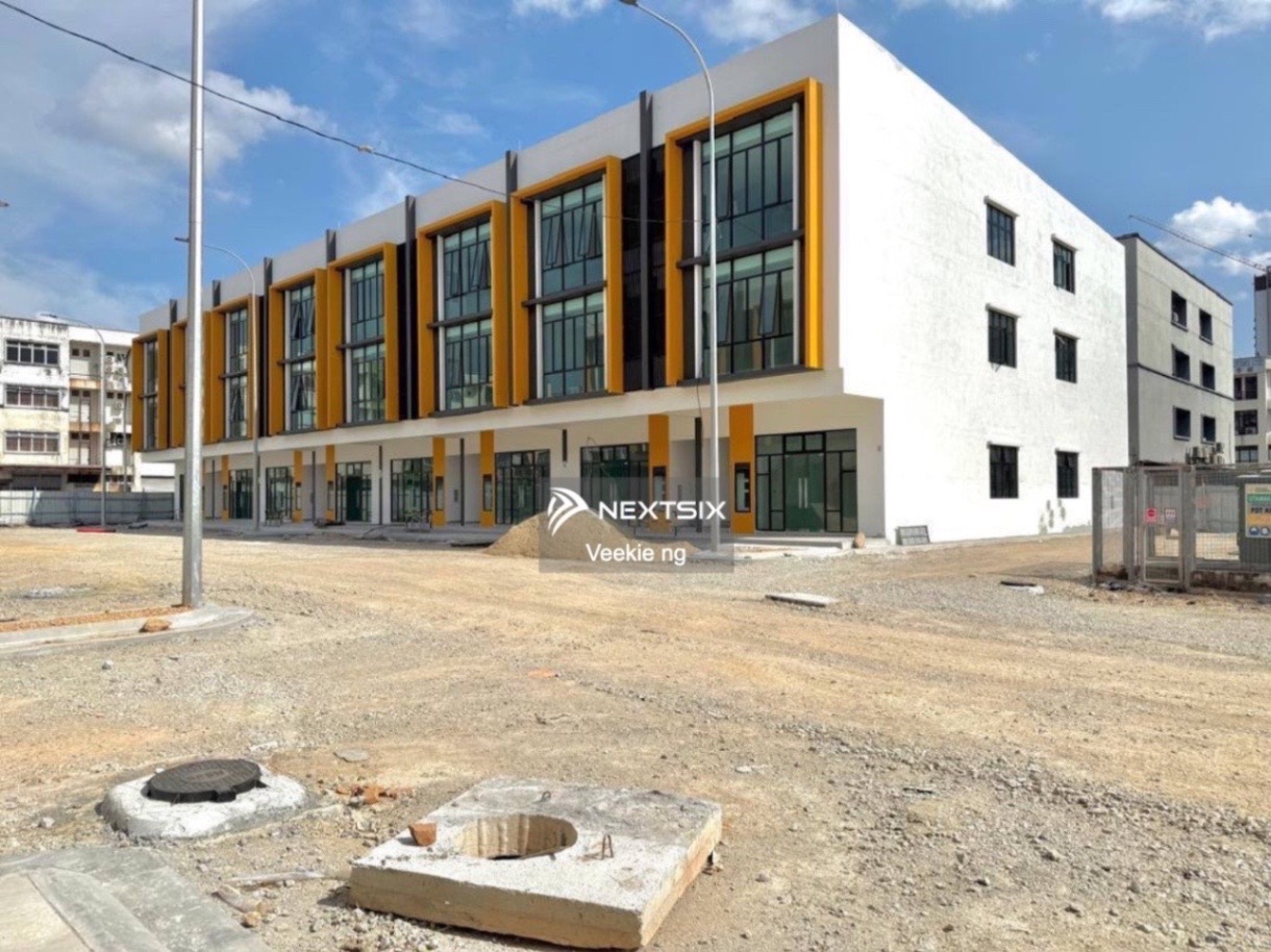 Shop For Sale in Permas Jaya Johor - Image 8