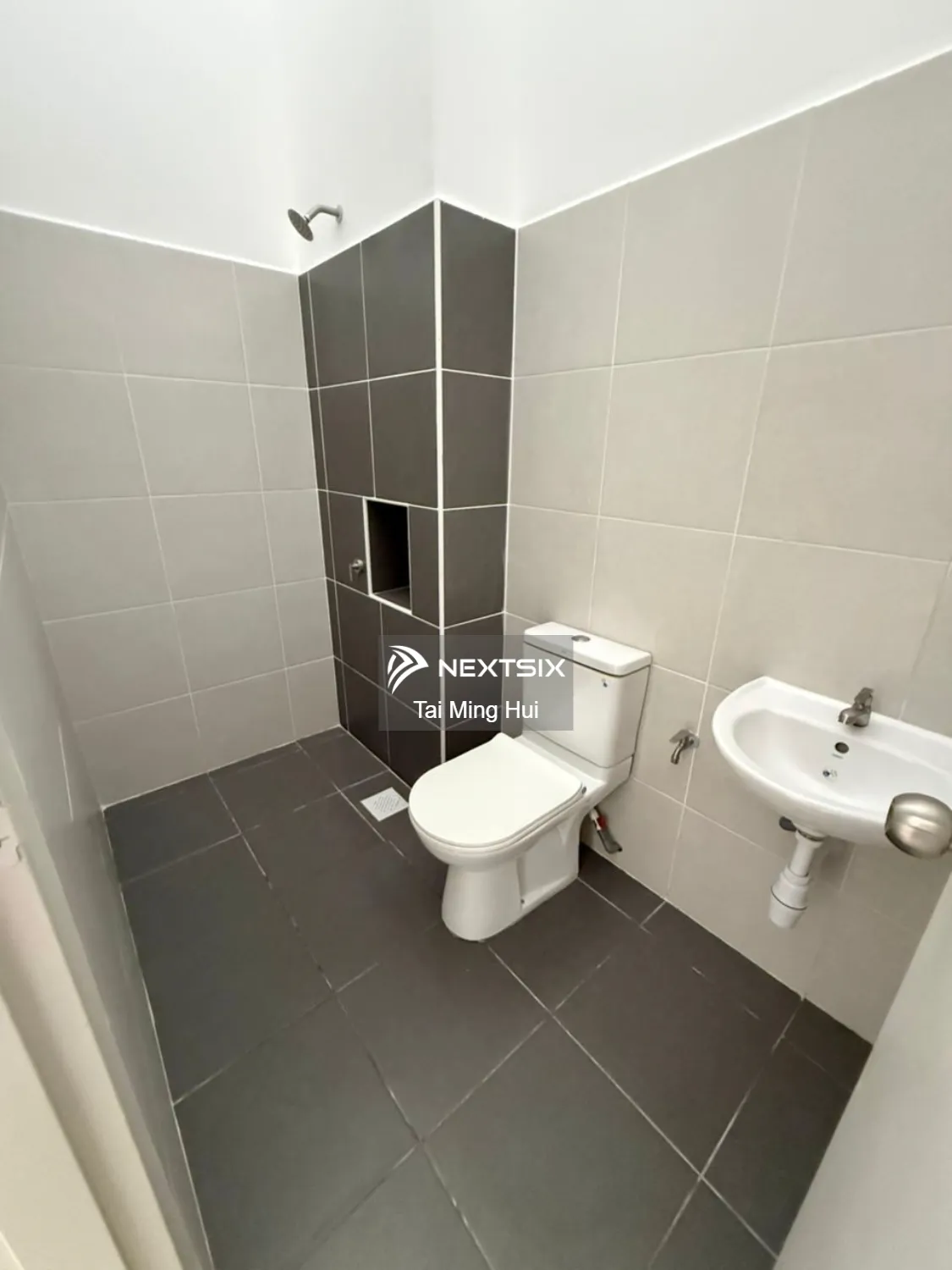 2-sty Terrace/Link House For Sale in Johor Bahru Johor - Image 5