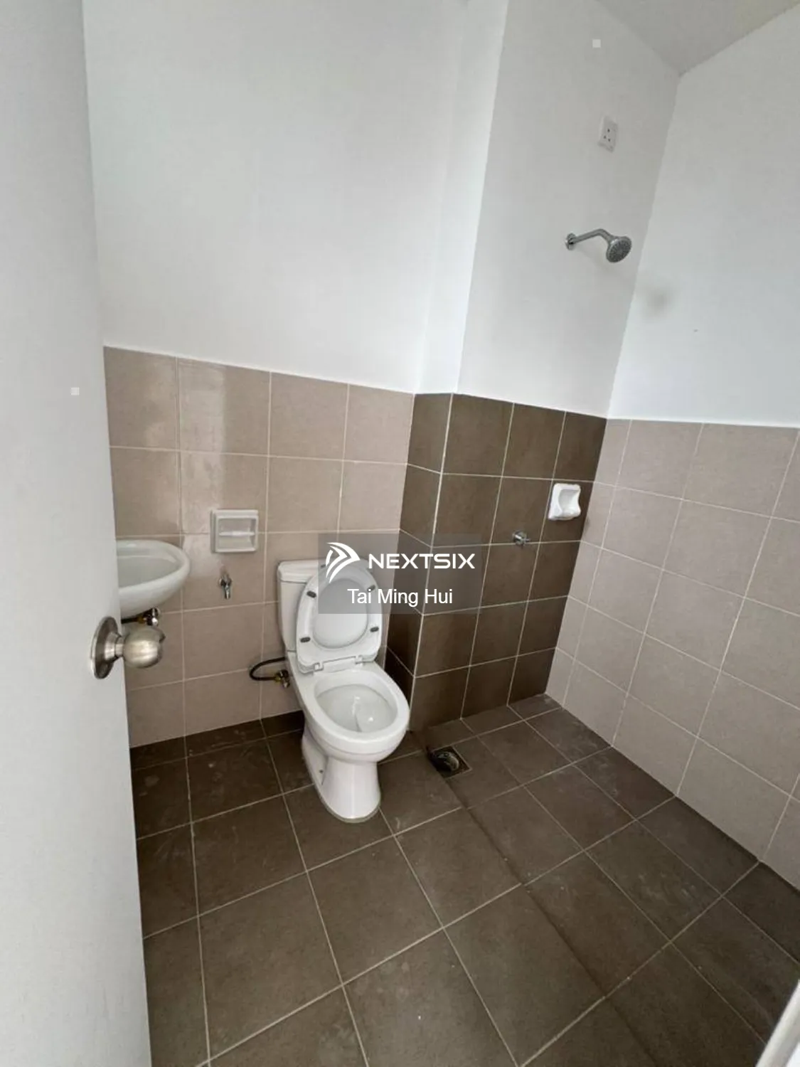 2-sty Terrace/Link House For Sale in Johor Bahru Johor - Image 8