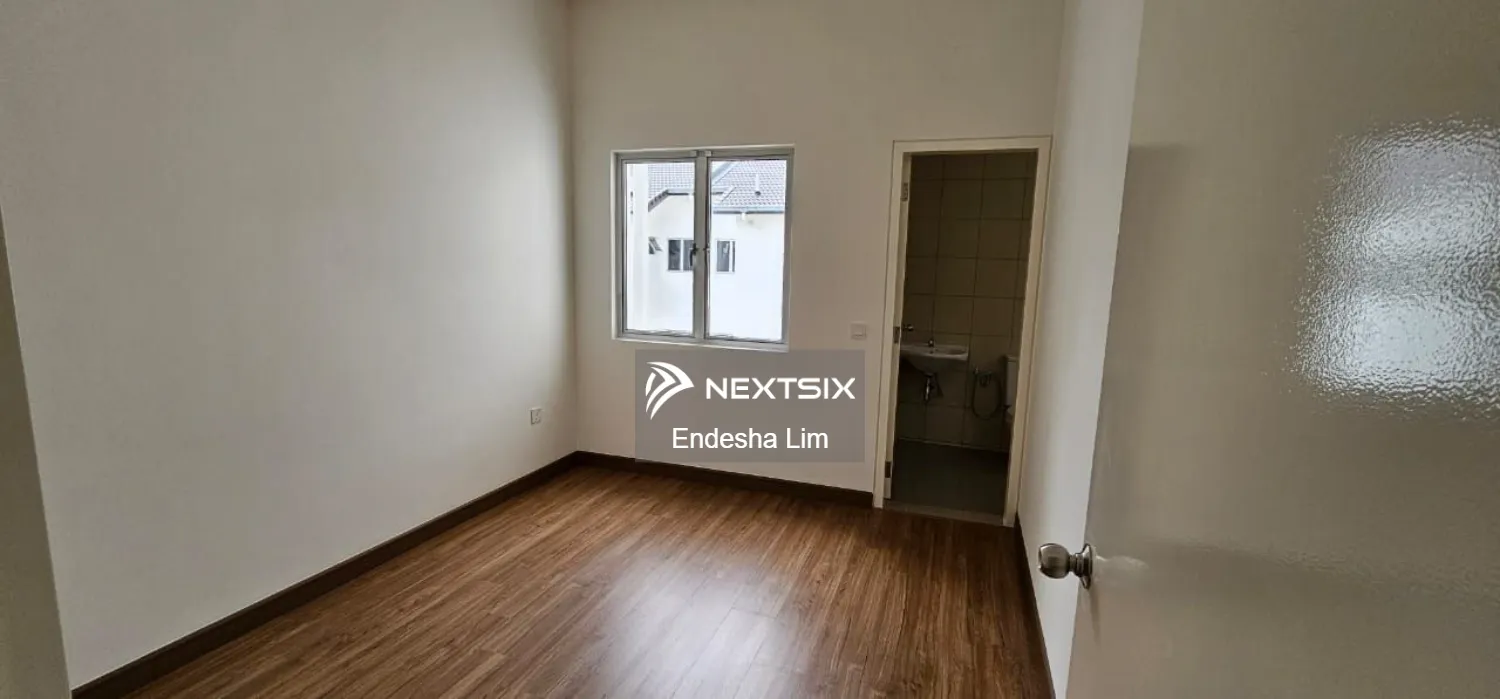 2-sty Terrace/Link House For Sale in Bandar Bukit Raja Selangor - Image 6