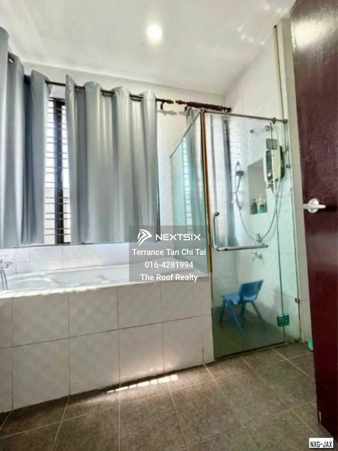 Bungalow For Sale in Klang Selangor - Image 10
