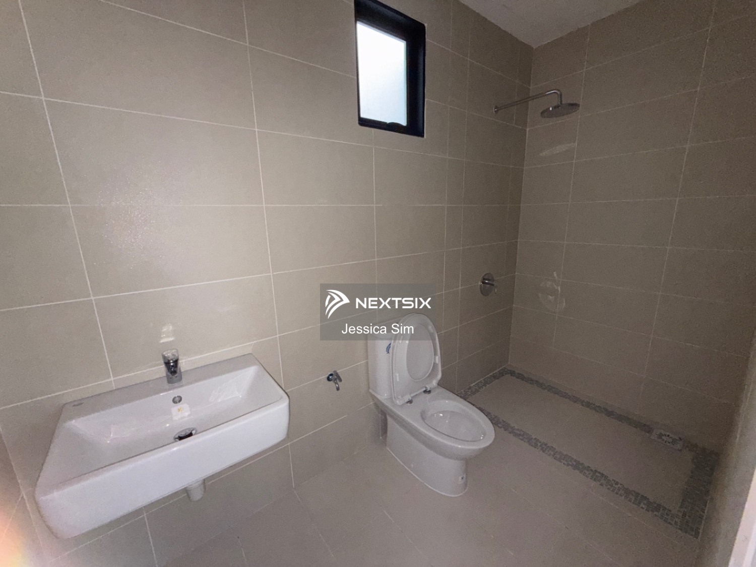 Serviced Residence For Sale in Kuching Sarawak - Image 9