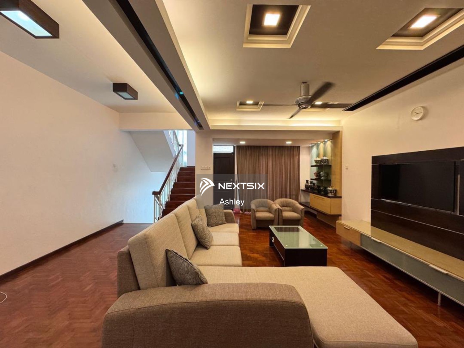 3-sty Terrace/Link House For Sale in Tanjung Bungah Penang - Image 5