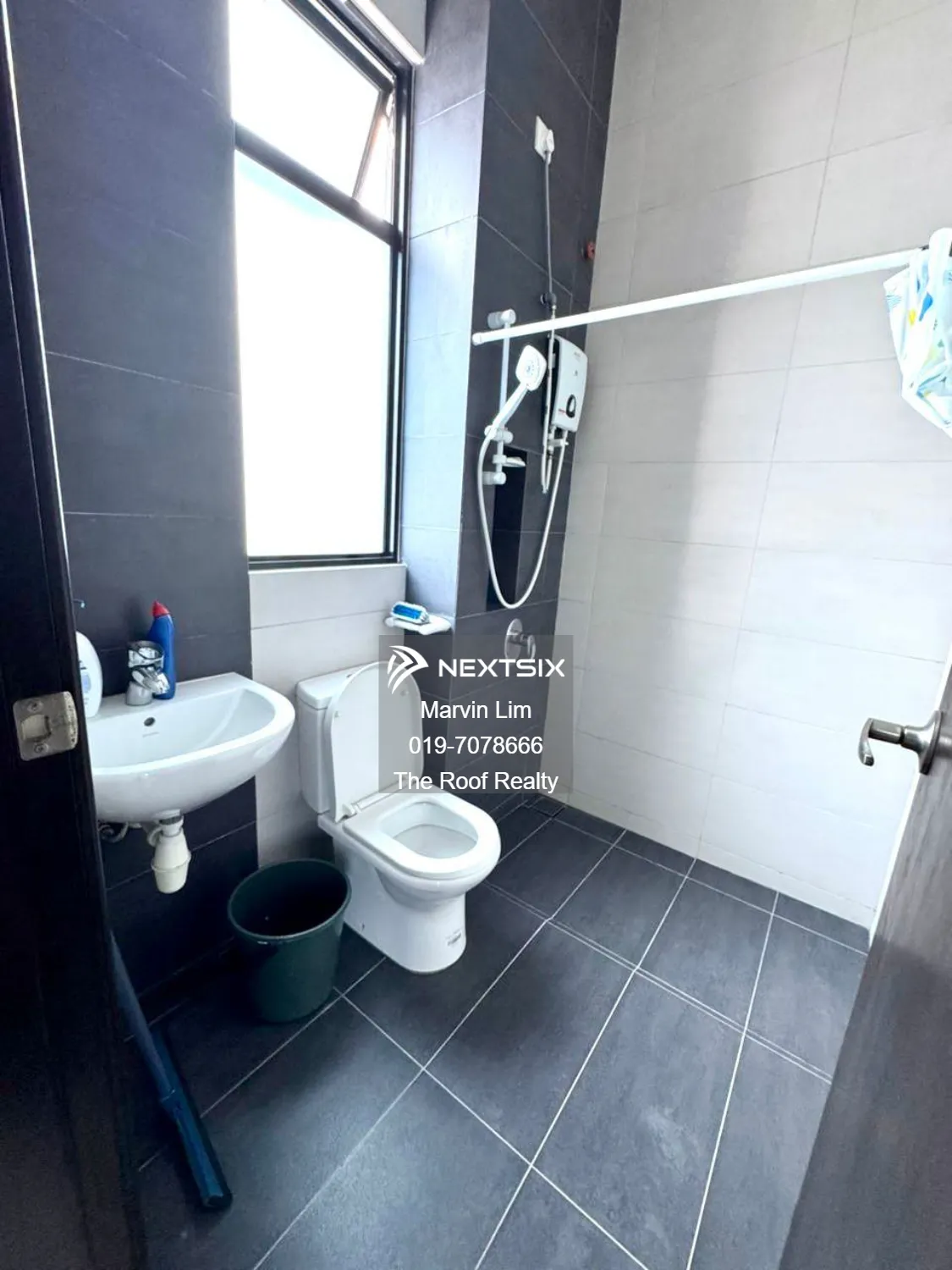 Bungalow For Sale in Setia Indah Johor - Image 17