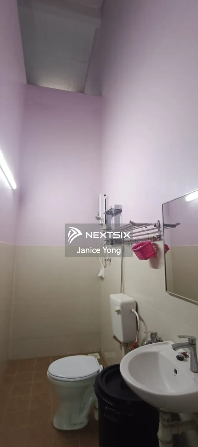 2-sty Terrace/Link House For Sale in Johor Bahru Johor - Image 11