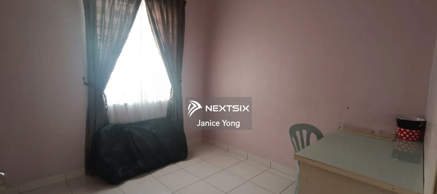 2-sty Terrace/Link House For Sale in Johor Bahru Johor - Image 6