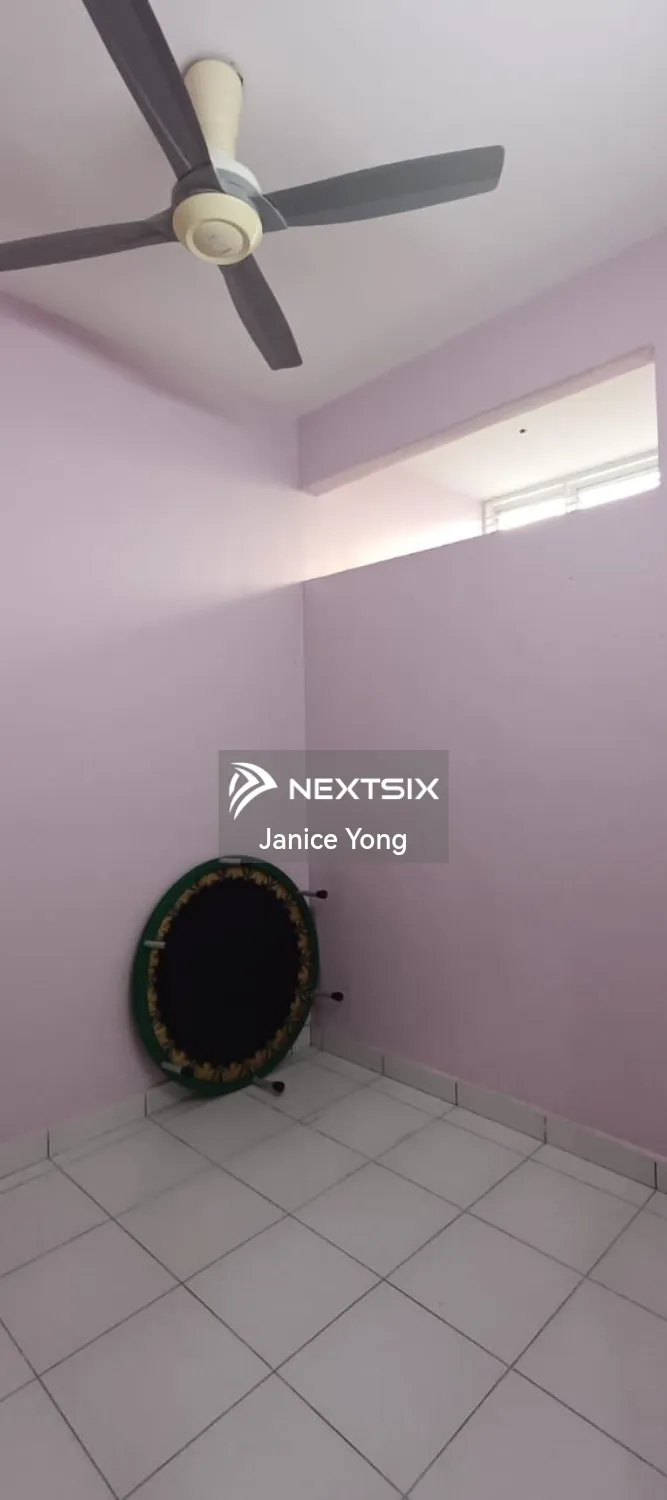 2-sty Terrace/Link House For Sale in Johor Bahru Johor - Image 8