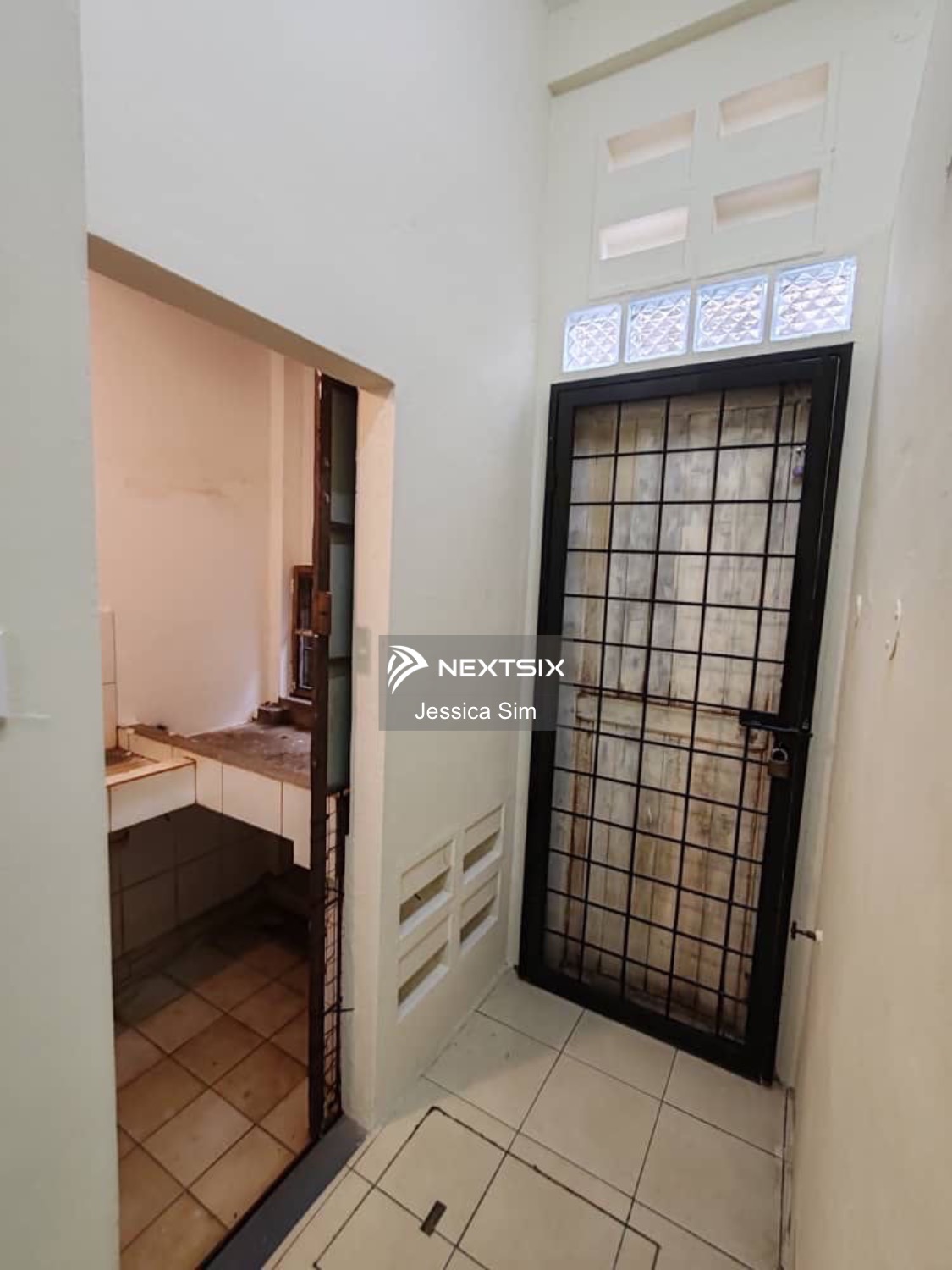 2-sty Terrace/Link House For Sale in Kota Samarahan Sarawak - Image 6