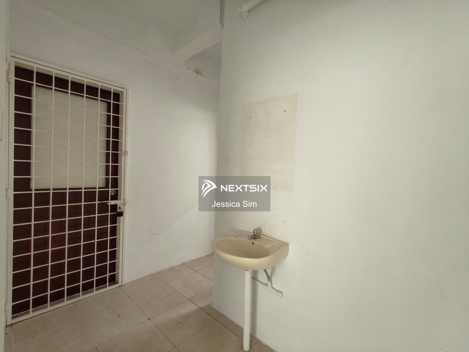 Shop For Rent in Kuching Sarawak - Image 10