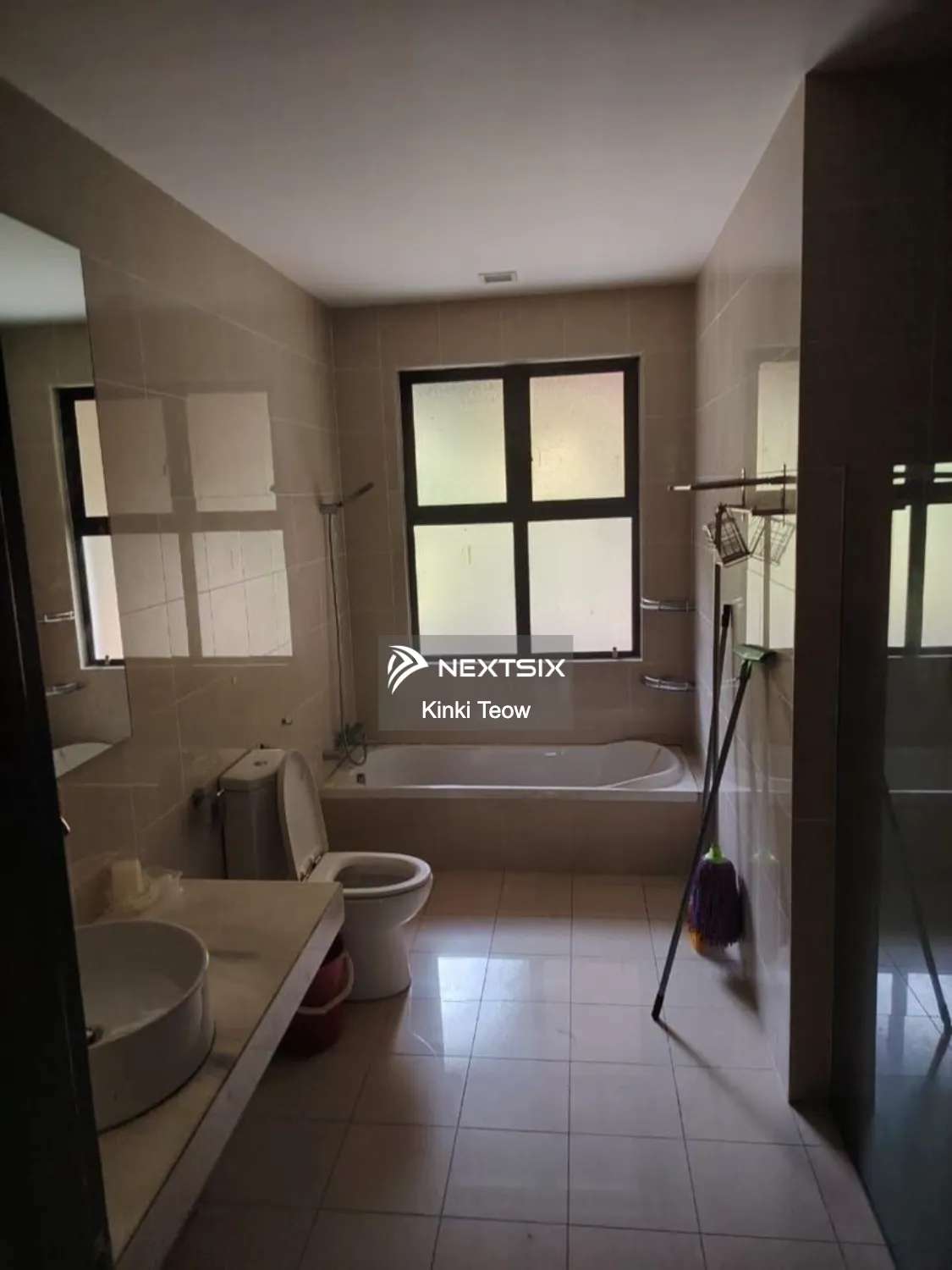 Semi-detached House For Sale in Gelang Patah Johor - Image 10