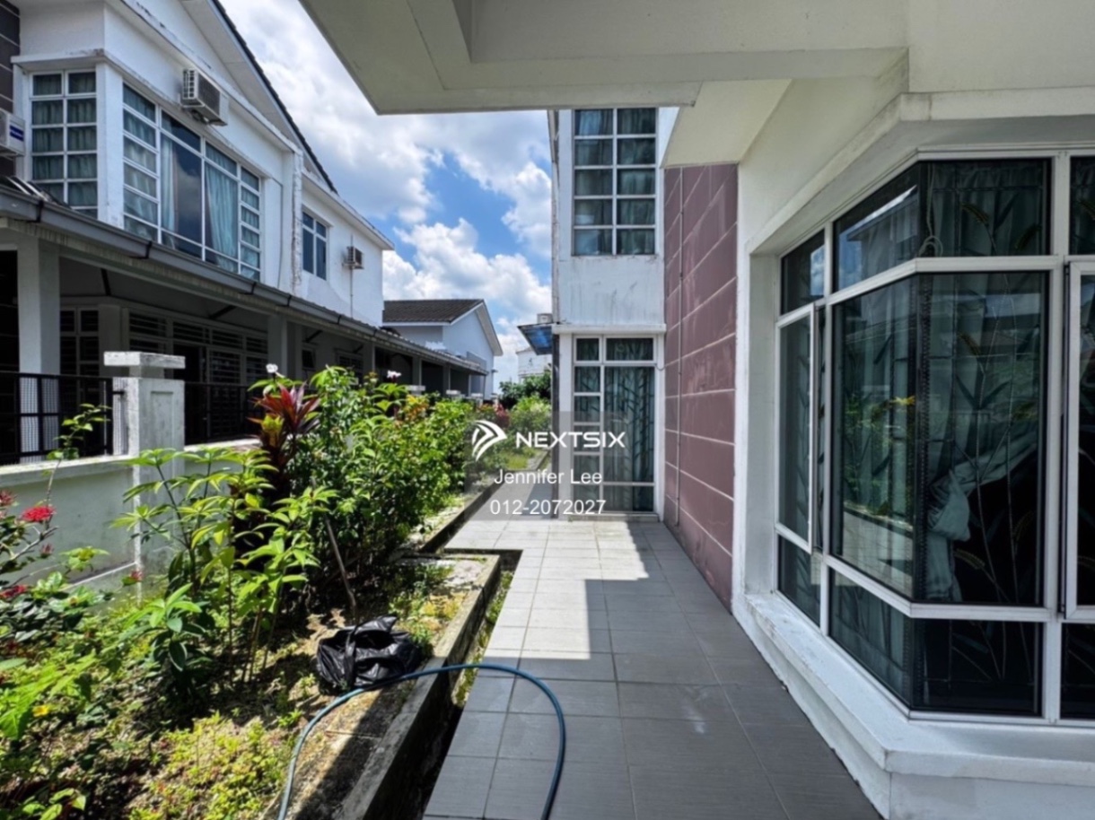 Semi-detached House For Sale in Skudai Johor - Image 5