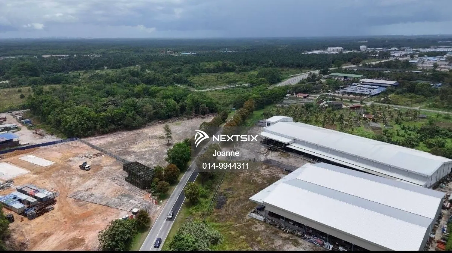 Industrial Land For Sale in Pekan Nanas Johor