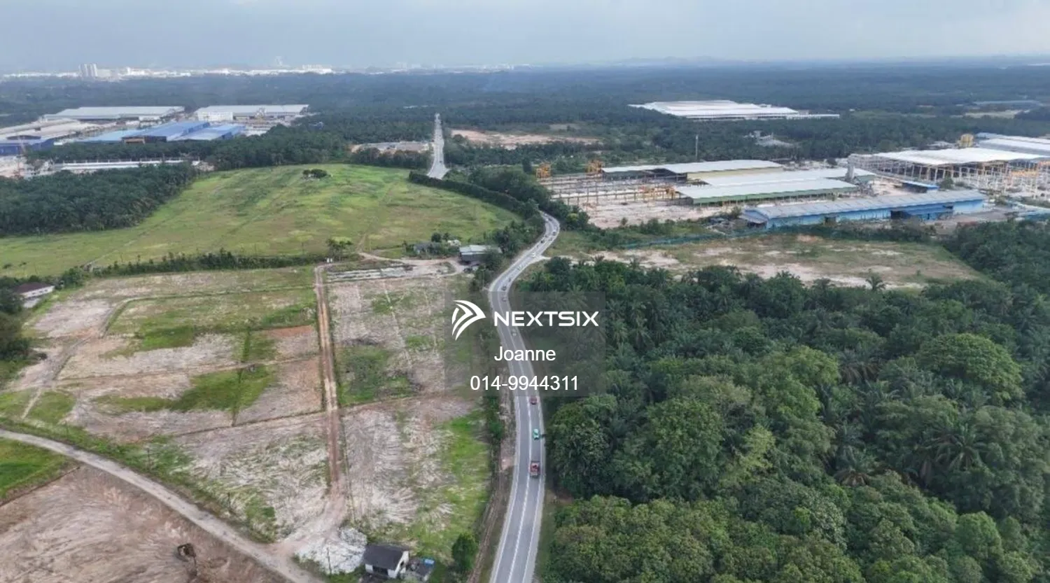 Industrial Land For Sale in Pekan Nanas Johor