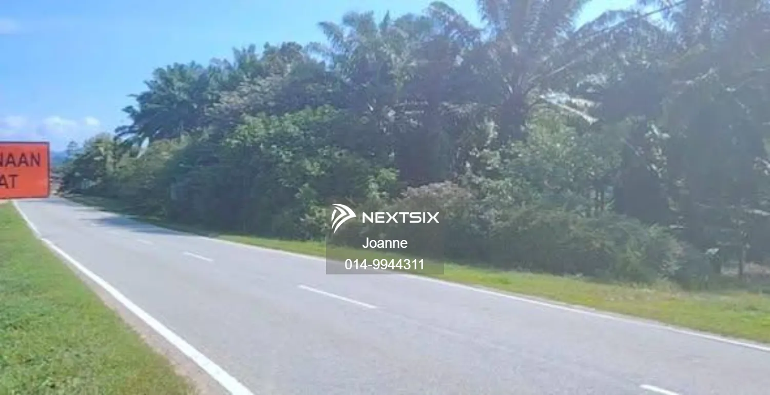 Industrial Land For Sale in Pekan Nanas Johor