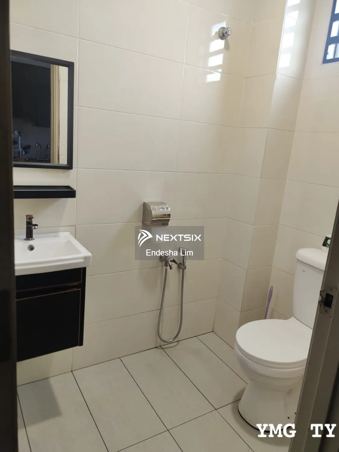 2-sty Terrace/Link House For Sale in Klang Selangor - Image 7