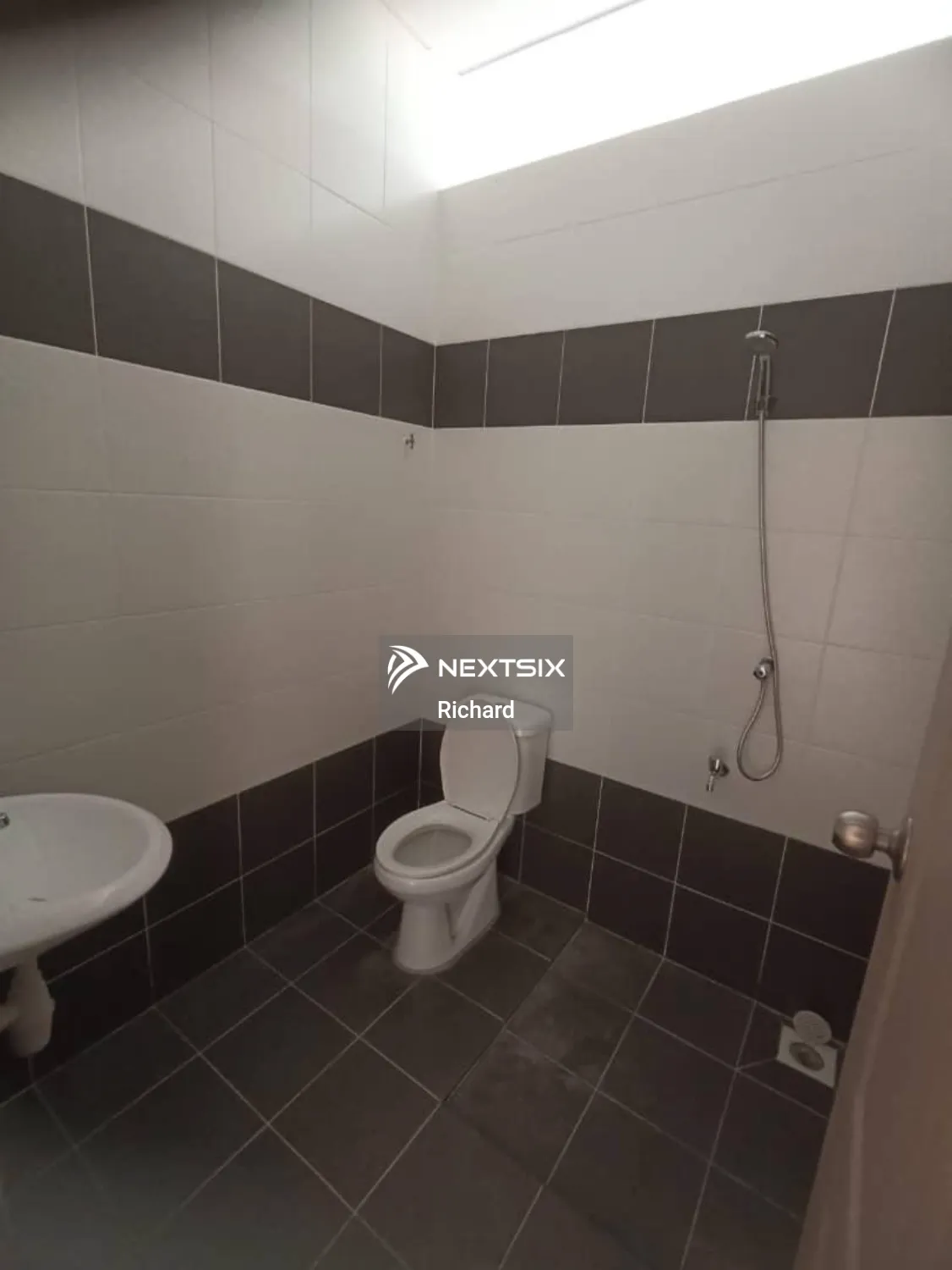 2-sty Terrace/Link House For Rent in Kota Samarahan Sarawak - Image 11