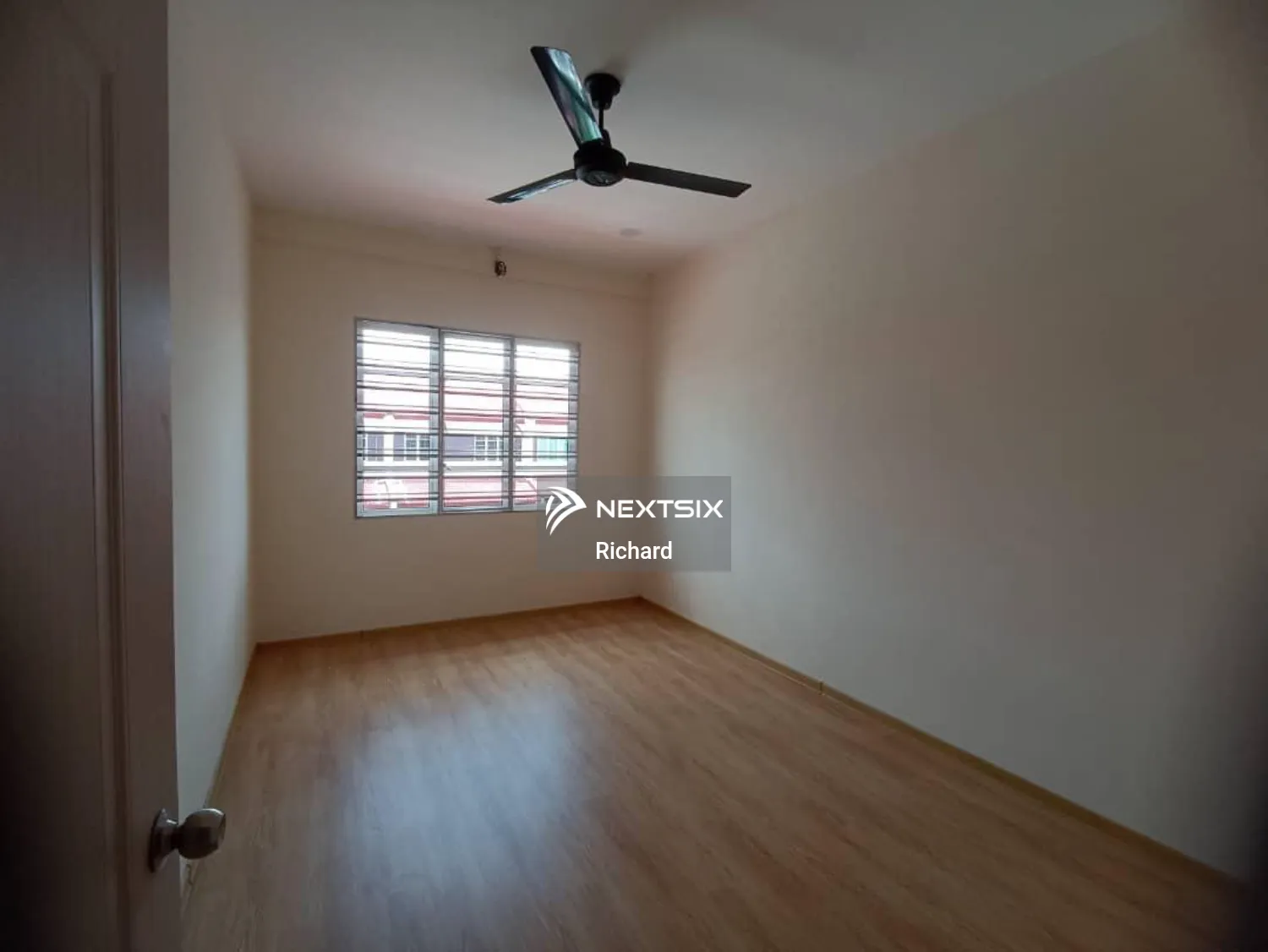 2-sty Terrace/Link House For Rent in Kota Samarahan Sarawak - Image 9