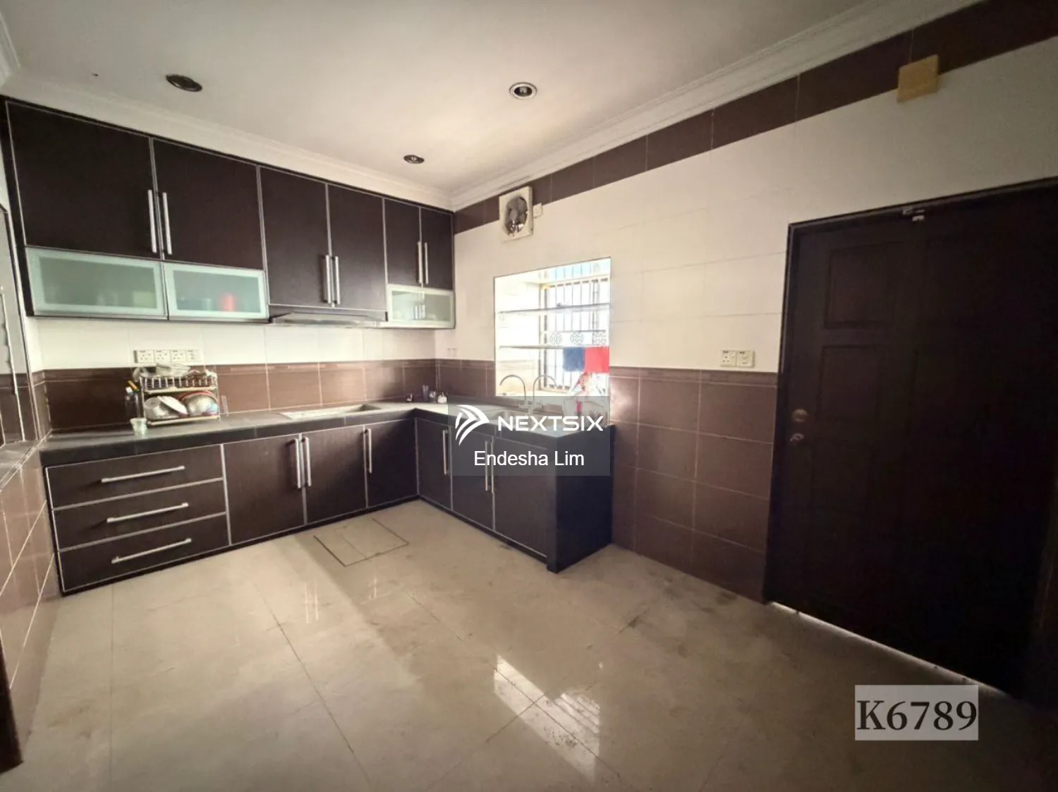 2-sty Terrace/Link House For Sale in Bandar Bukit Tinggi Selangor - Image 5