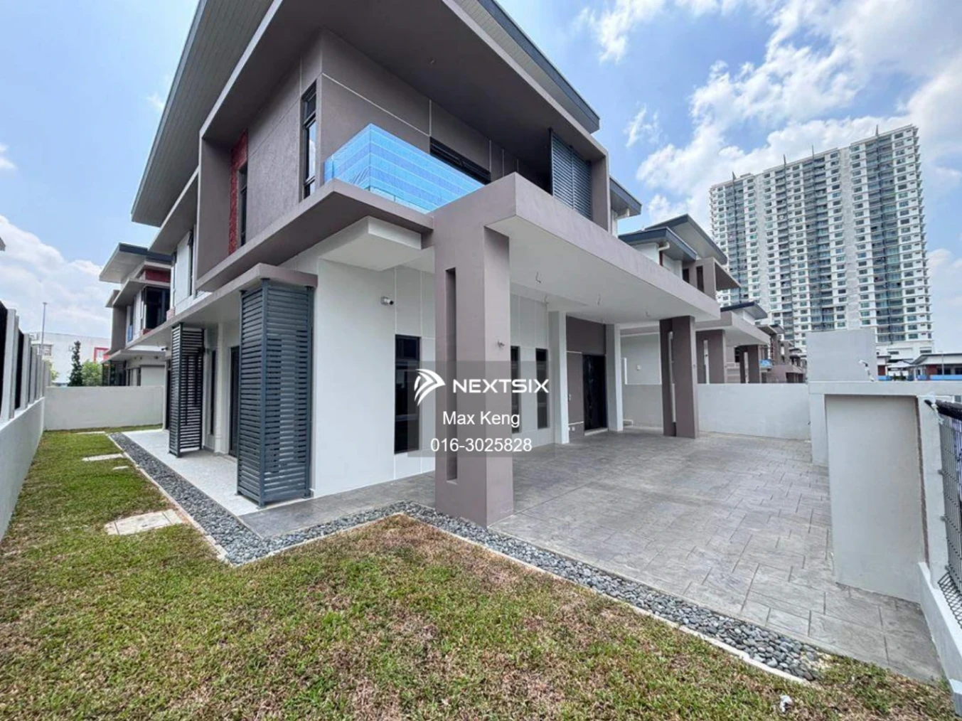 Semi-detached House For Sale in Skudai Johor