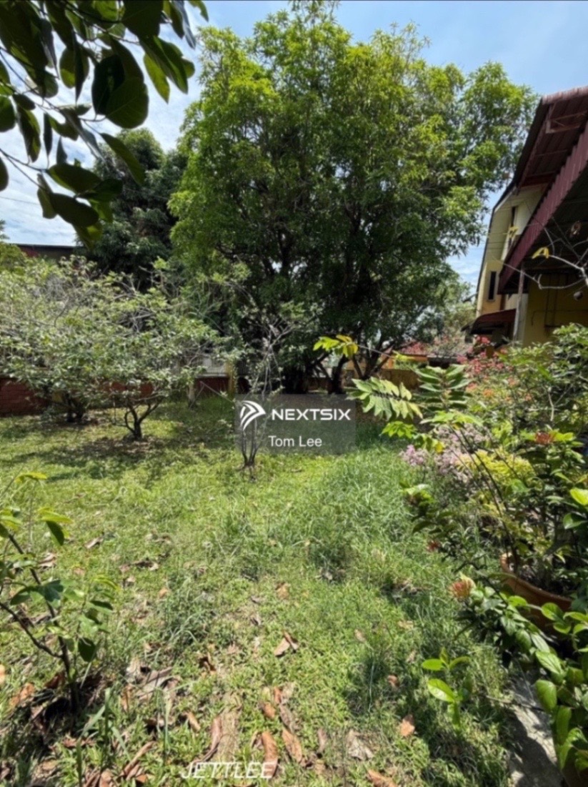 Semi-detached House For Sale in Klang Selangor - Image 10
