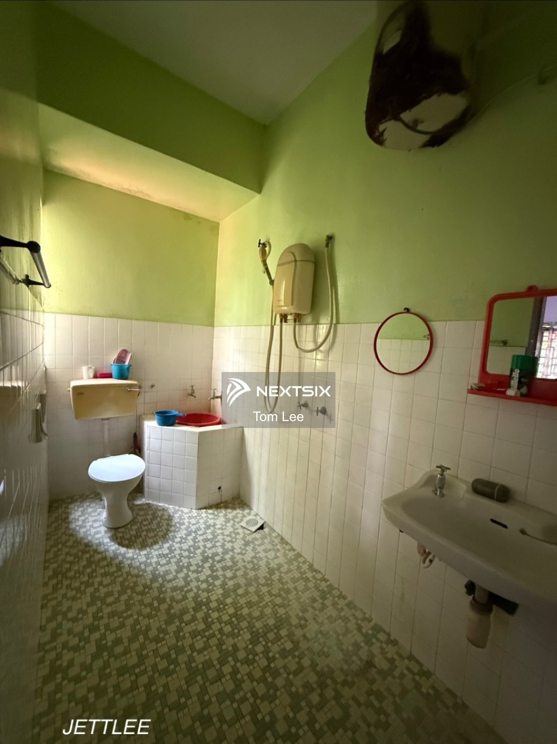 Semi-detached House For Sale in Klang Selangor - Image 6