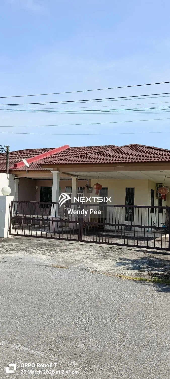 Semi-detached House For Sale in Miri Sarawak