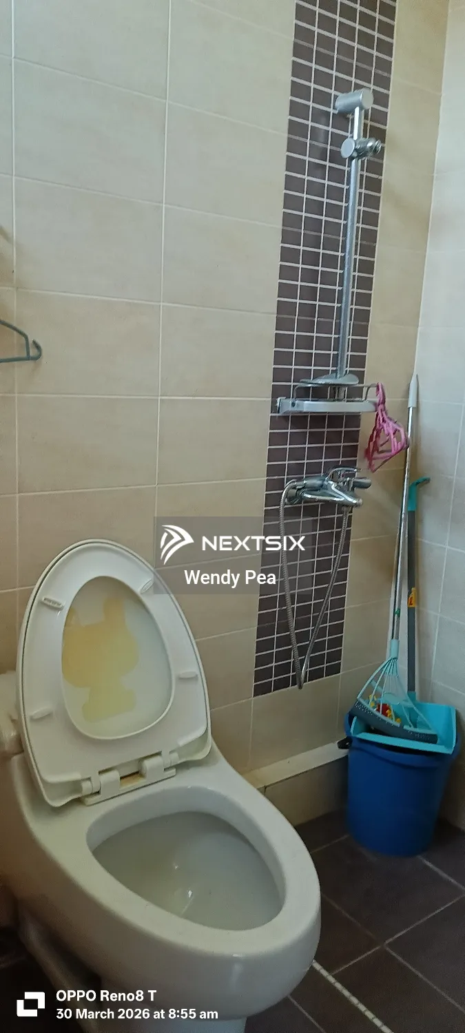 Semi-detached House For Sale in Miri Sarawak - Image 5