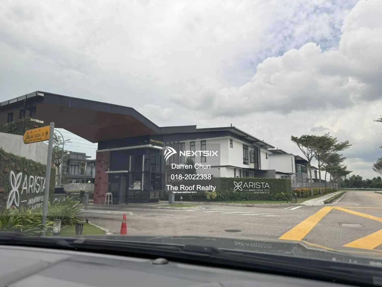 Semi-detached House For Sale in Ulu Tiram Johor - Image 5