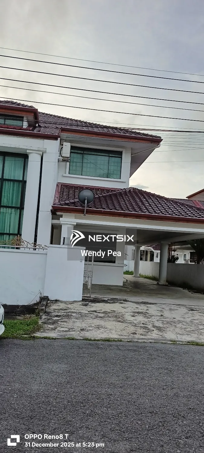 Semi-detached House For Rent in Miri Sarawak