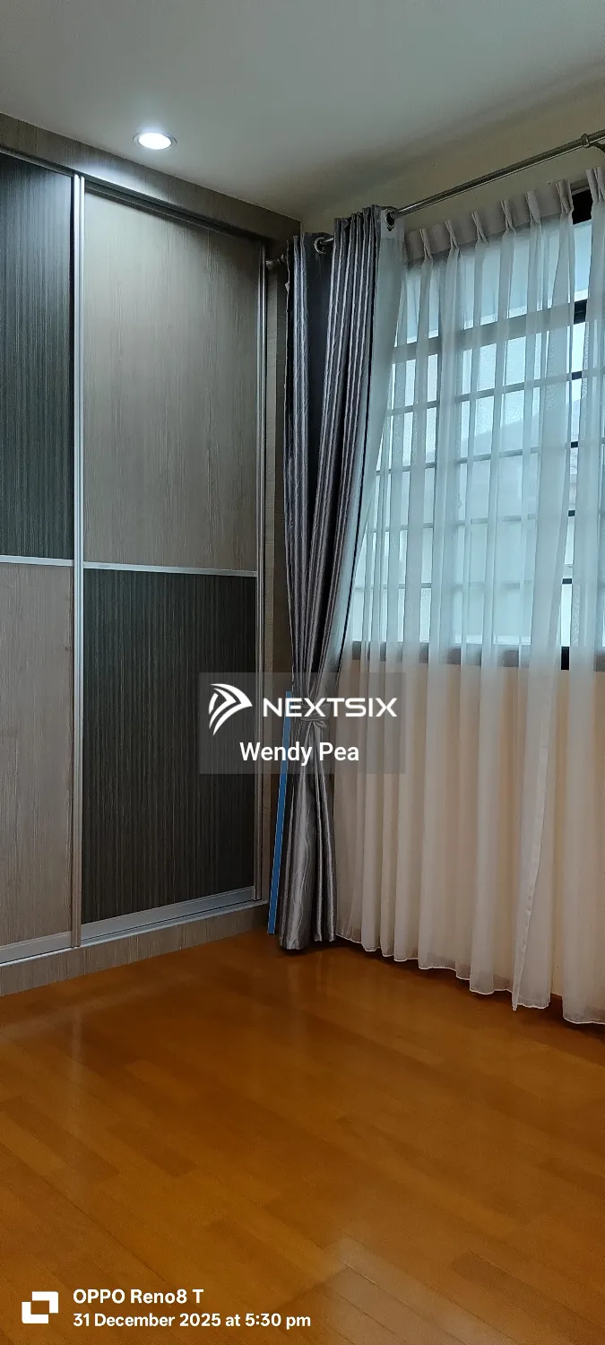 Semi-detached House For Rent in Miri Sarawak - Image 9