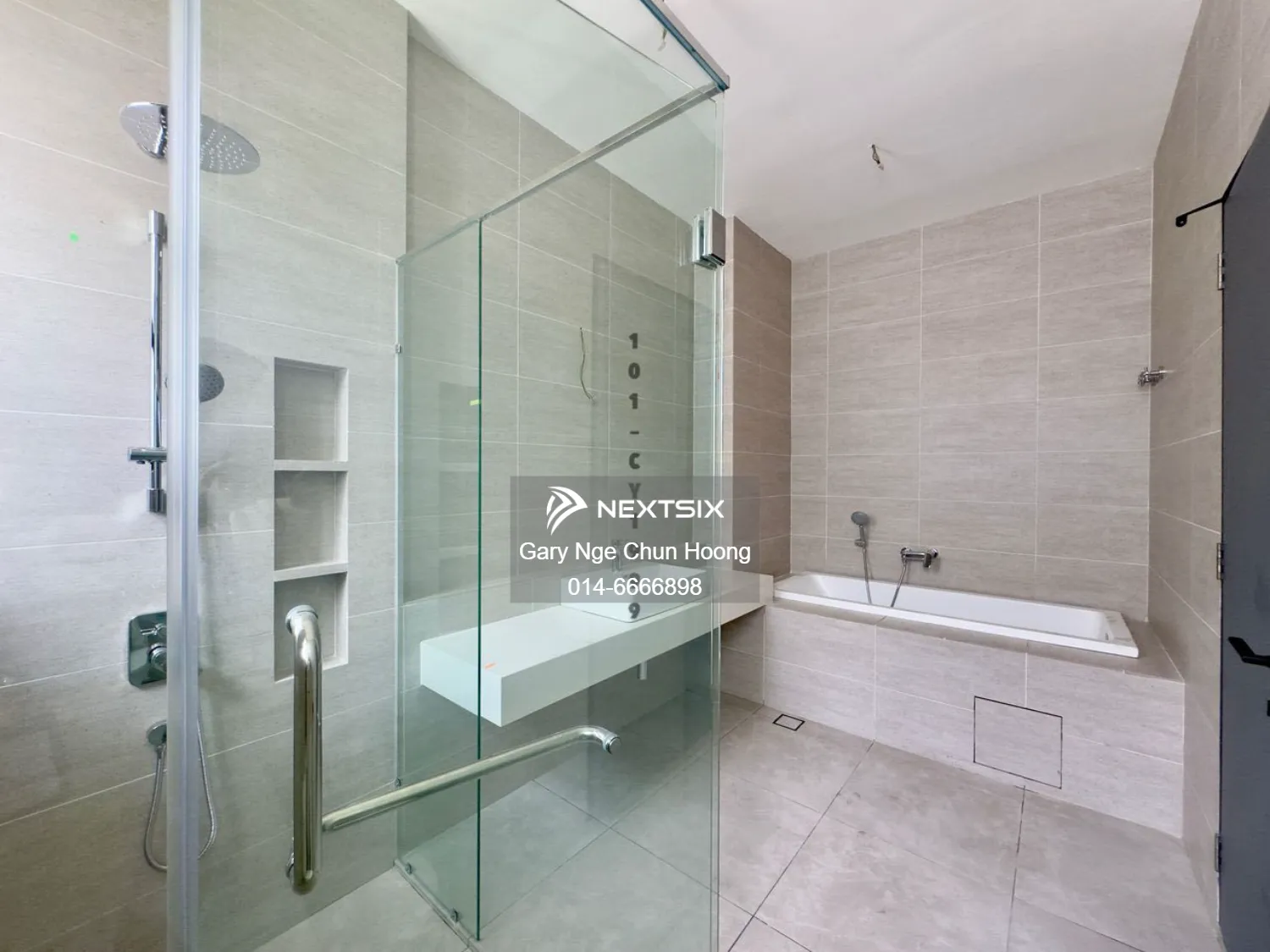 Bungalow For Sale in Setia Alam Selangor - Image 4