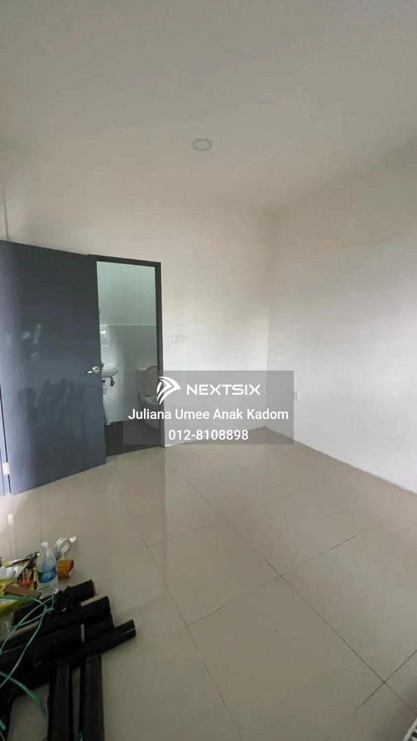 1-sty Terrace/Link House For Sale in Kota Samarahan Sarawak - Image 7