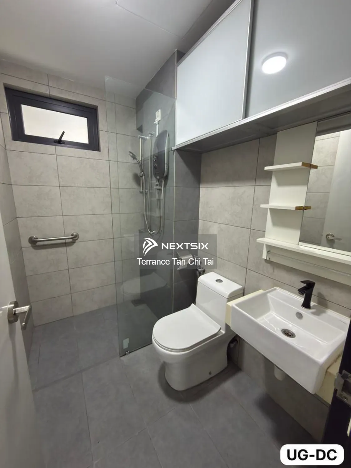 Condominium For Rent in Bandar Botanic Selangor - Image 6