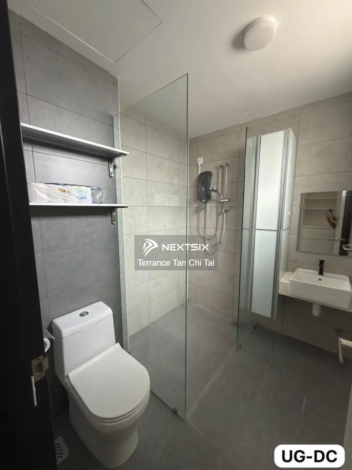 Condominium For Rent in Bandar Botanic Selangor - Image 7