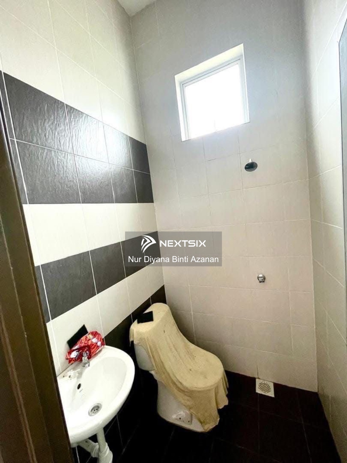 Semi-detached House For Sale in Kuala Kedah Kedah - Image 13