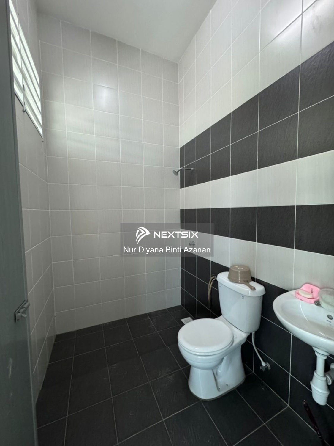 Semi-detached House For Sale in Kuala Kedah Kedah - Image 14