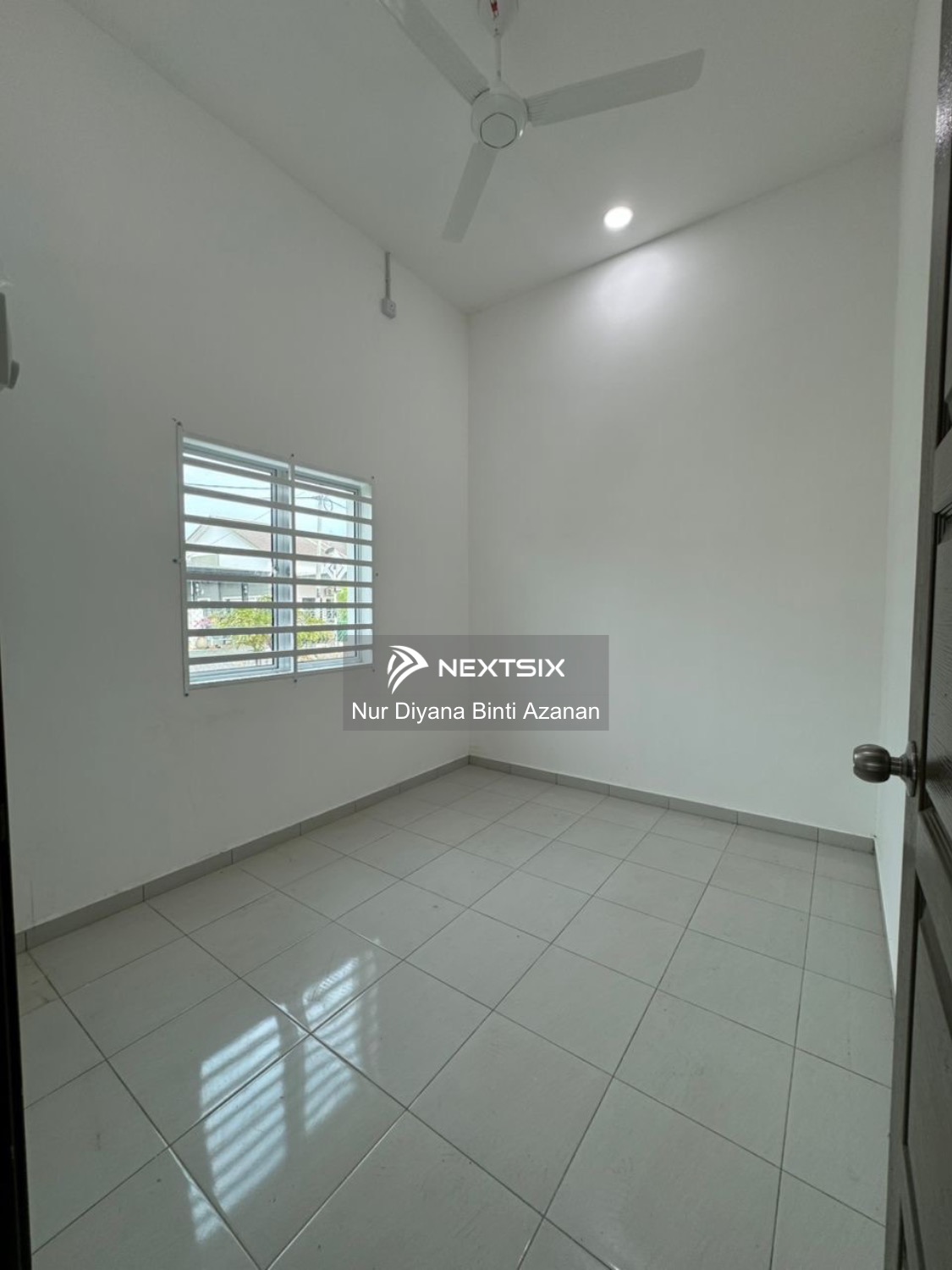 Semi-detached House For Sale in Kuala Kedah Kedah - Image 9