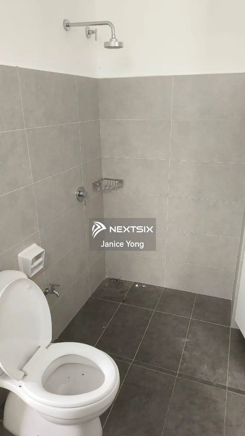 2-sty Terrace/Link House For Rent in Ulu Tiram Johor - Image 13